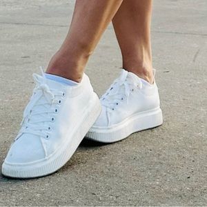 White BP 7.5 Women’s Sneakers